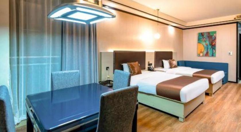 Gya Changzhou Wujin District Hutang New Era Furniture Plaza Hotel Buitenkant foto